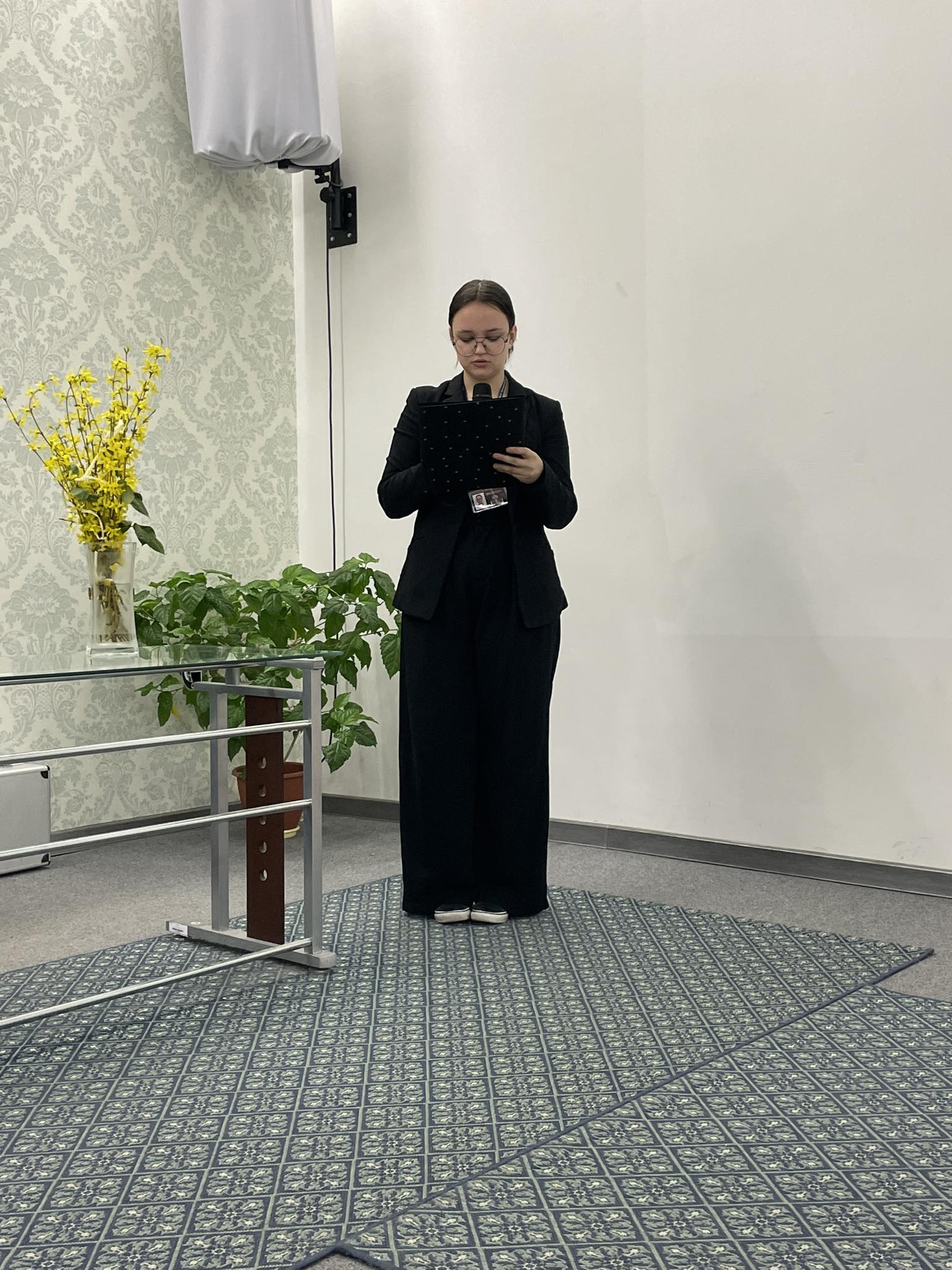 Zdjęcie Święto Liczby Pi 2024 (4)9879e09e-d81e-4f97-8d54-abd00ca40c9c.jpg w galerii Dzień Liczby Pi w II LO